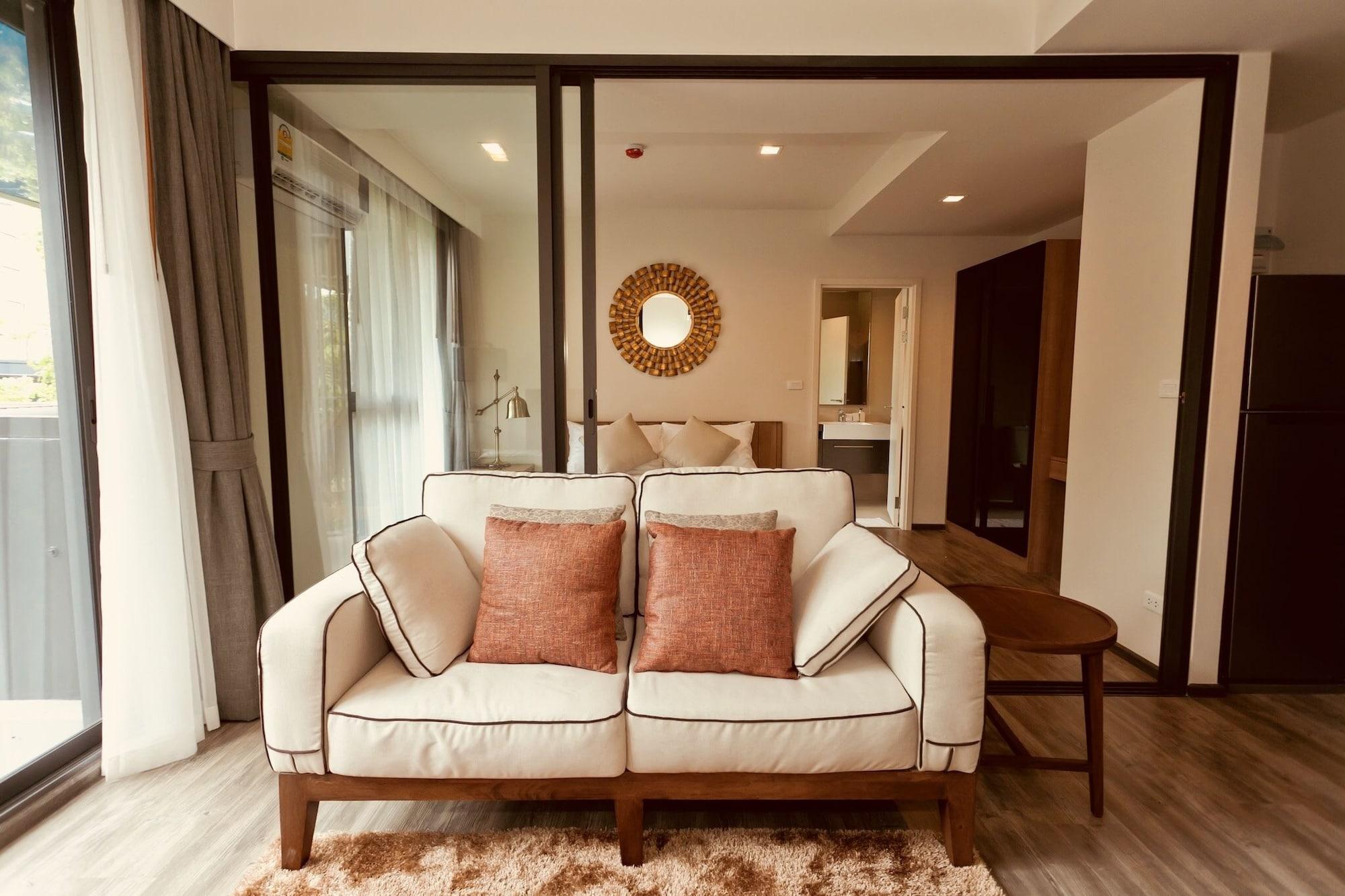The Deck Condo Patong By Vip Exterior foto