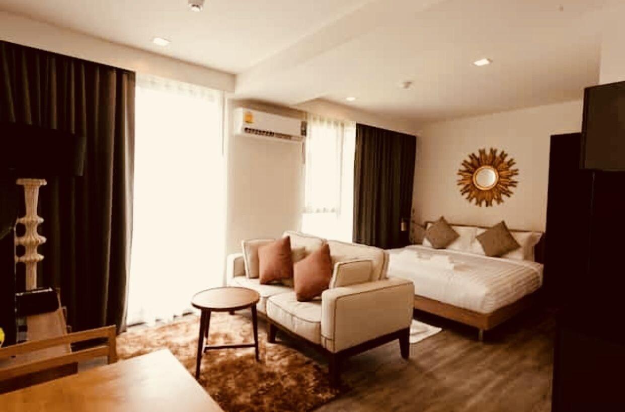 The Deck Condo Patong By Vip Exterior foto