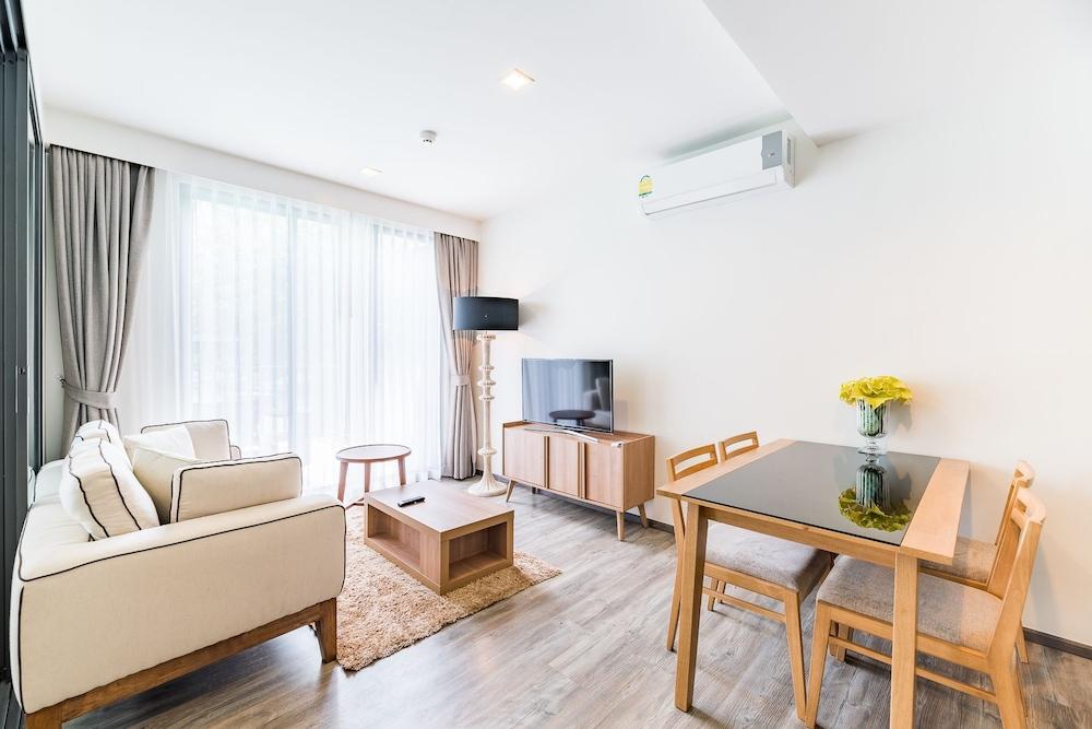 The Deck Condo Patong By Vip Exterior foto