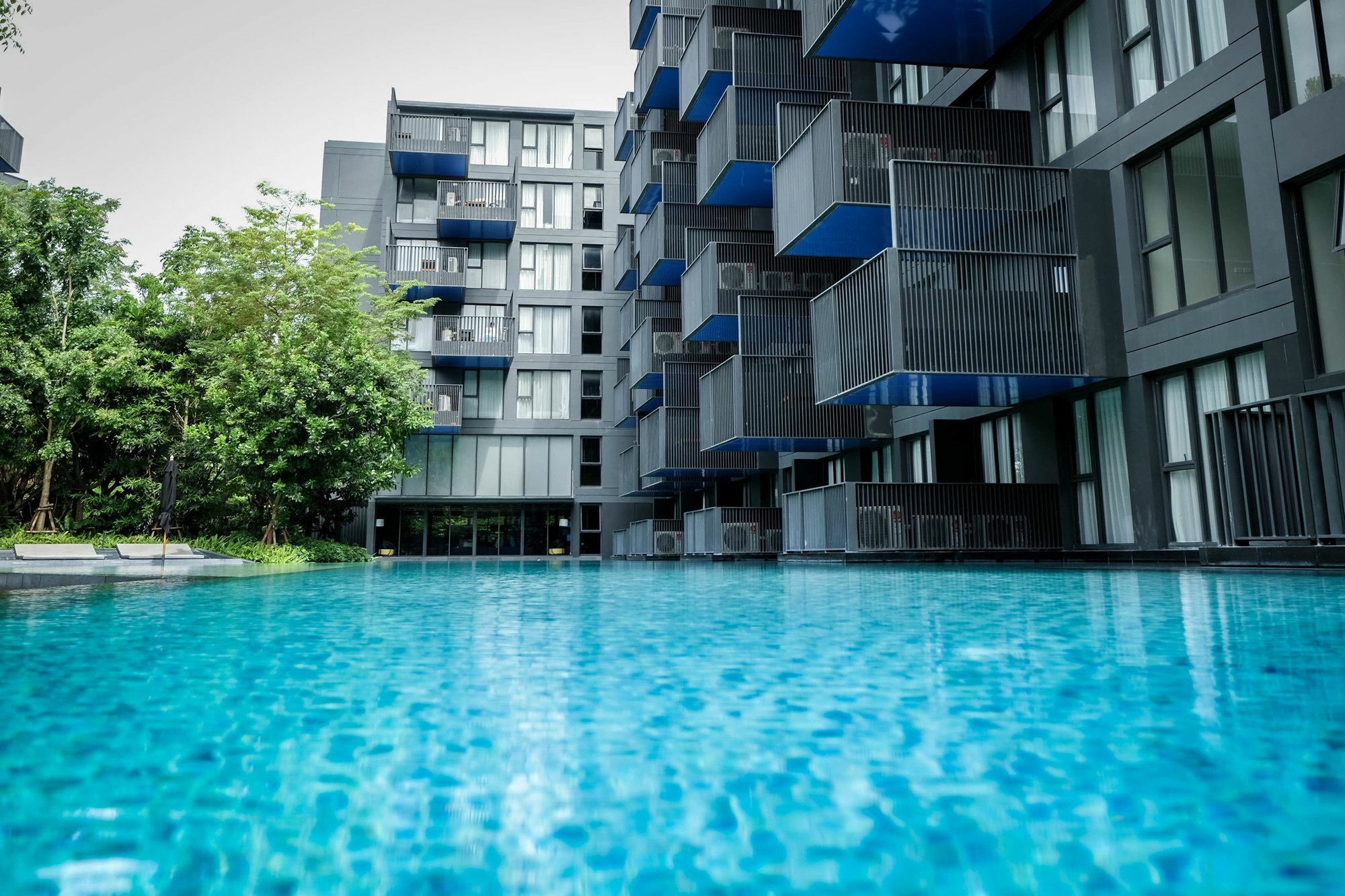 The Deck Condo Patong By Vip Exterior foto