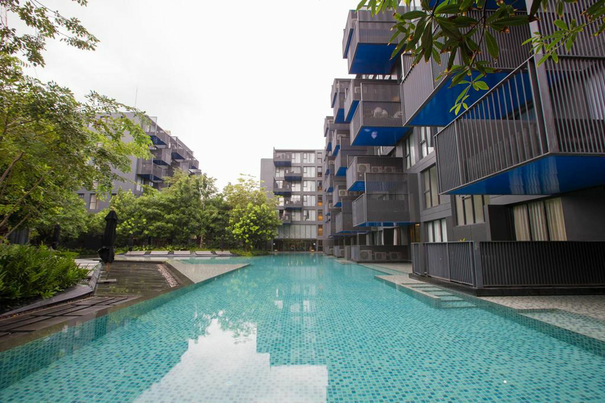 The Deck Condo Patong By Vip Exterior foto