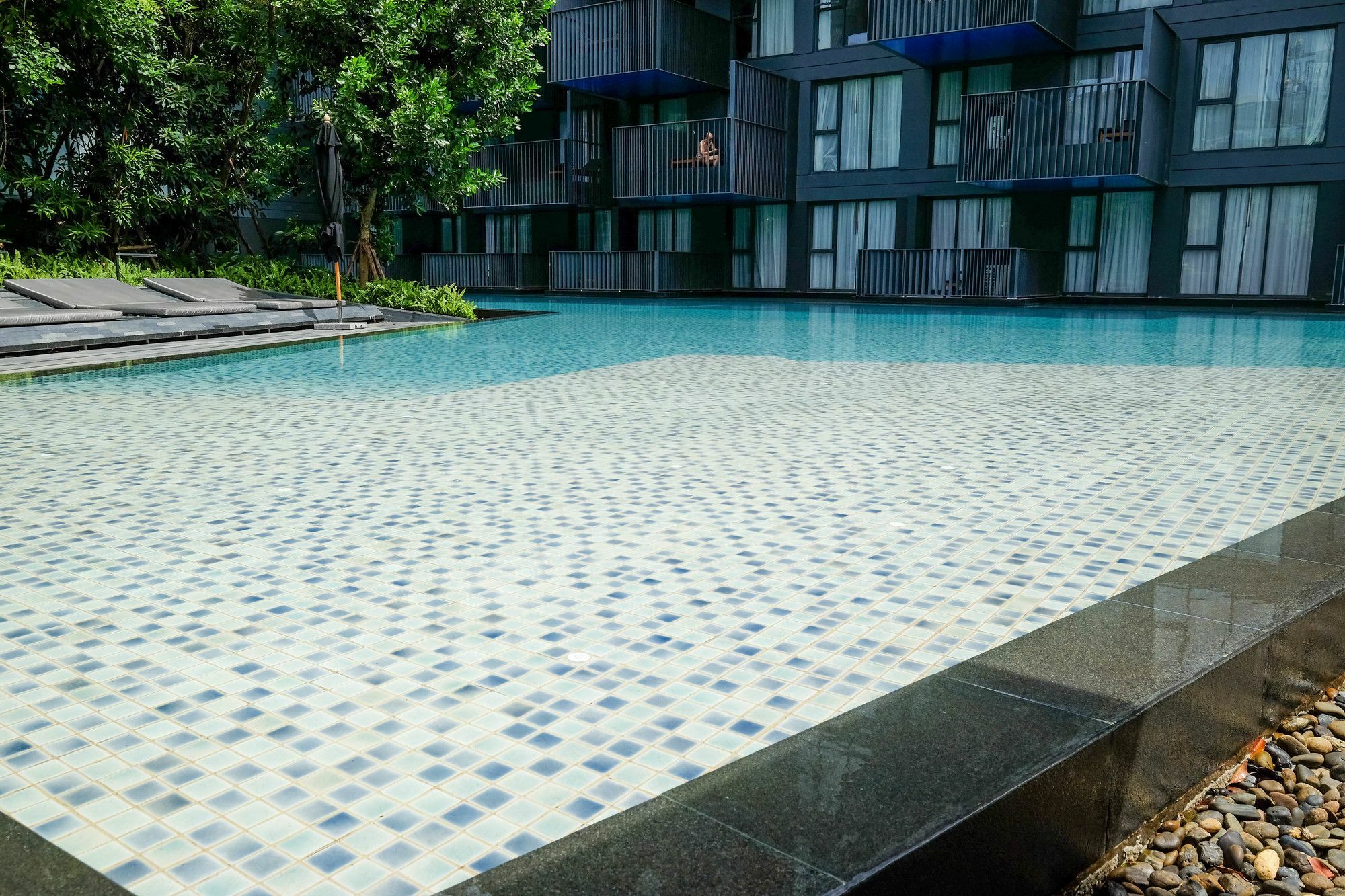 The Deck Condo Patong By Vip Exterior foto